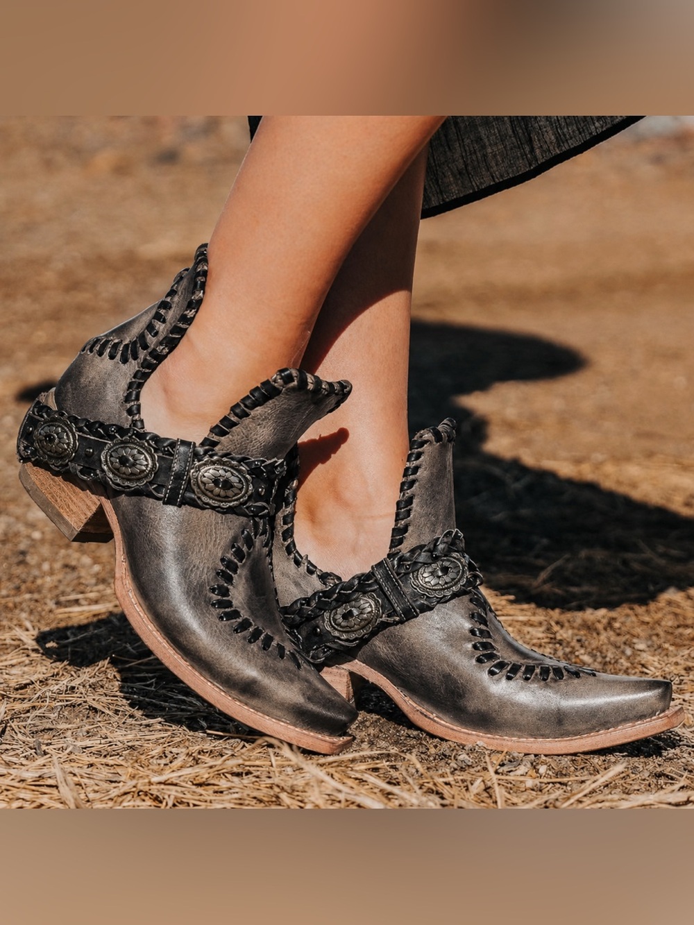 Freebird Whimsical Black Distressed Leather Western Booties Size 7 New With Box